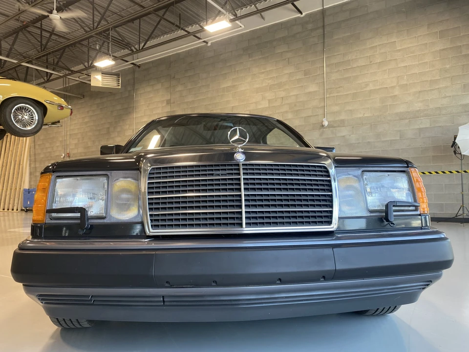 1993 Mercedes-Benz W124 E-Class - Image 20 of 31
