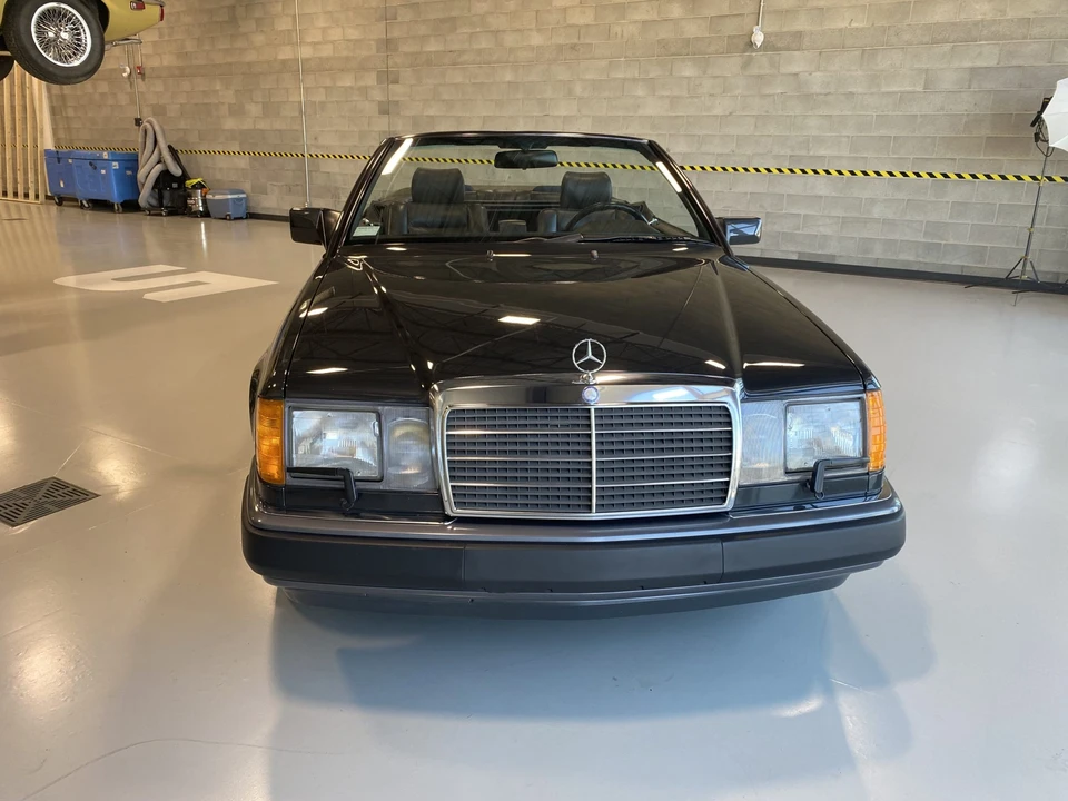 1993 Mercedes-Benz W124 E-Class - Image 18 of 31