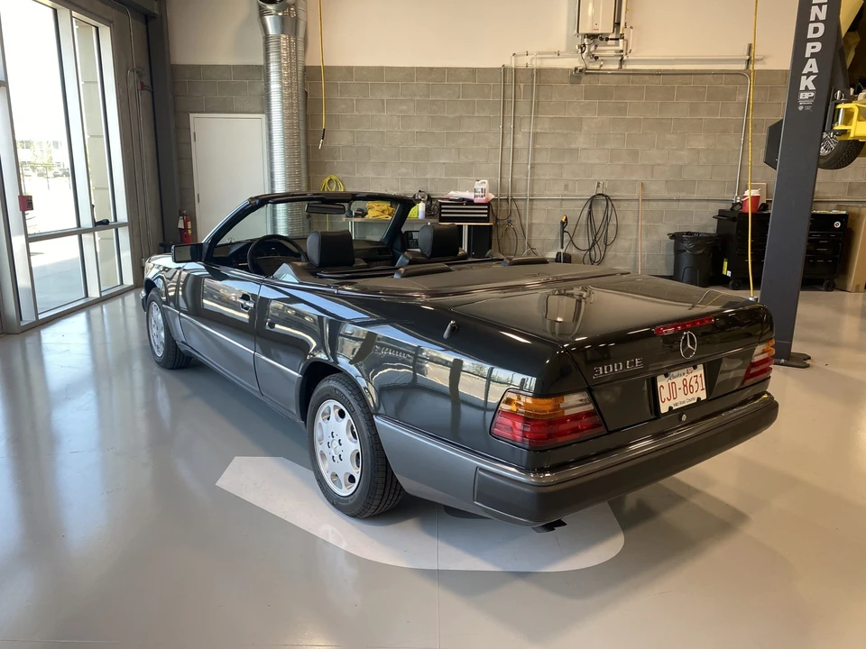 1993 Mercedes-Benz W124 E-Class - Image 23 of 31