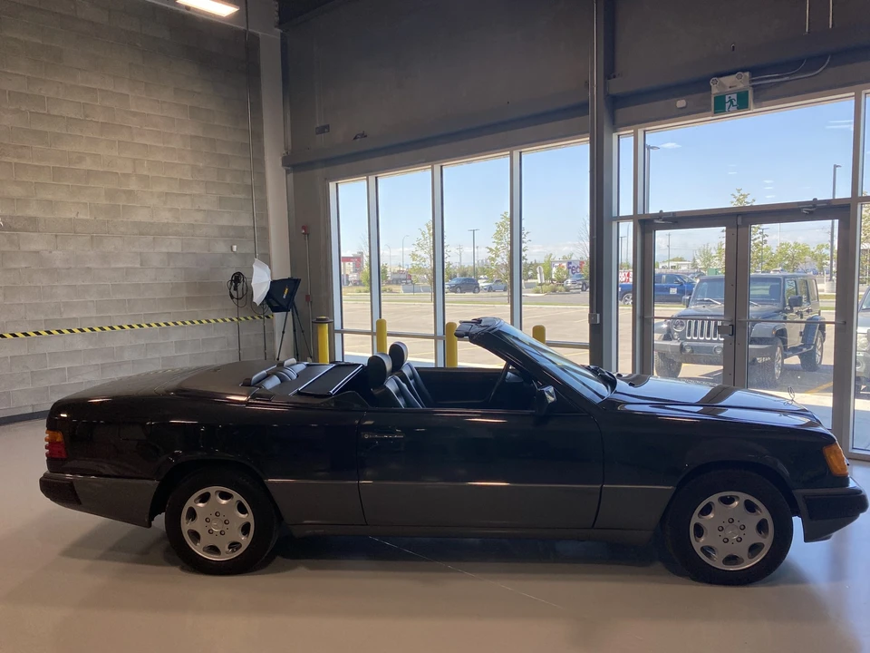 1993 Mercedes-Benz W124 E-Class - Image 25 of 31