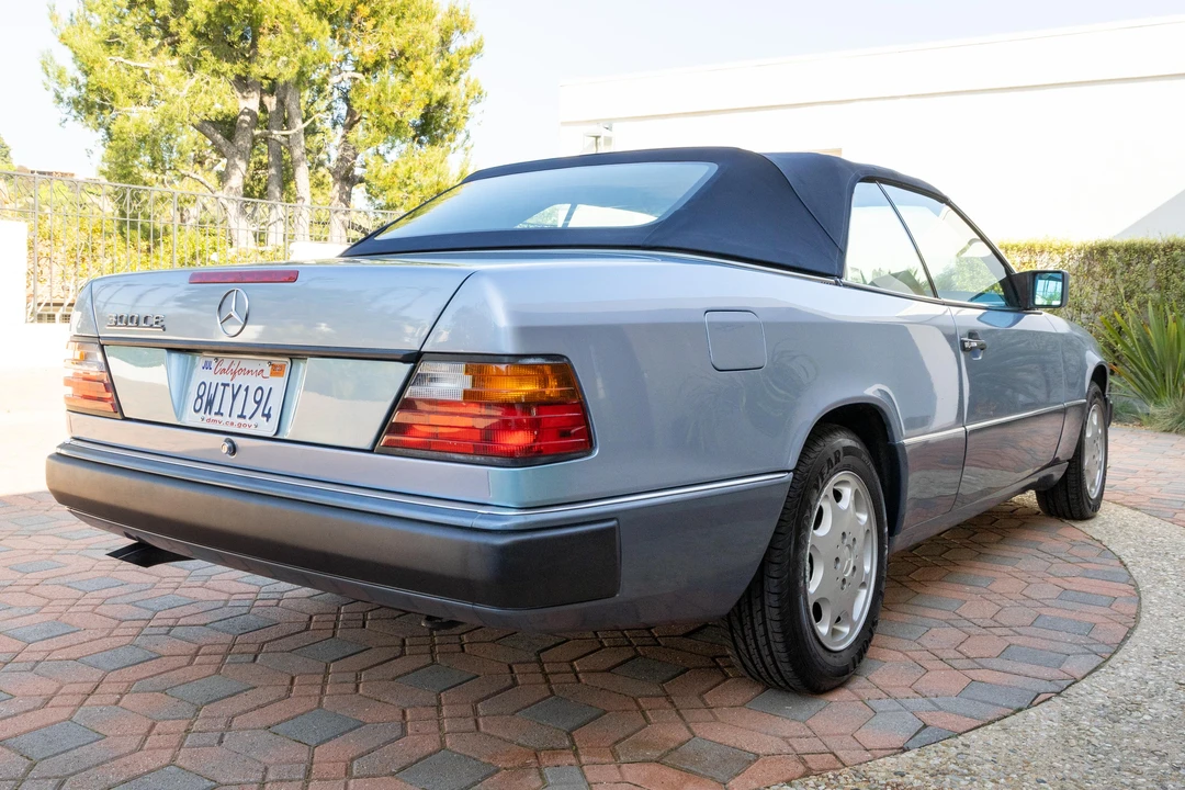 1993 Mercedes-Benz W124 E-Class - Image 15 of 31