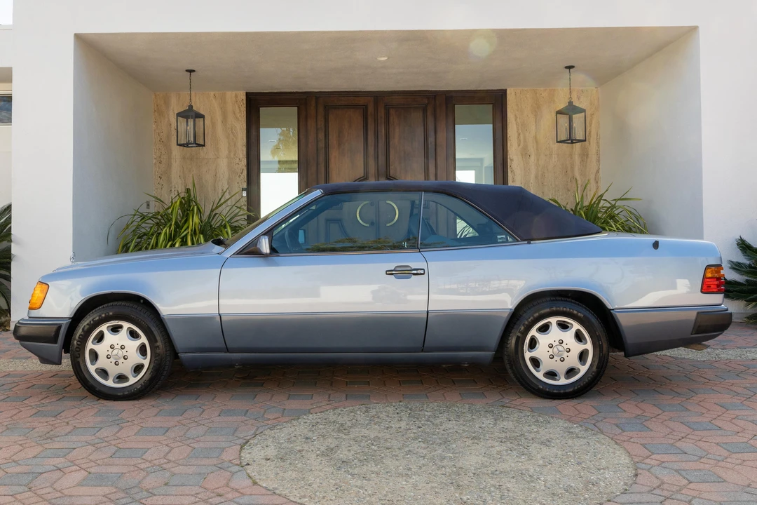 1993 Mercedes-Benz W124 E-Class - Image 11 of 31