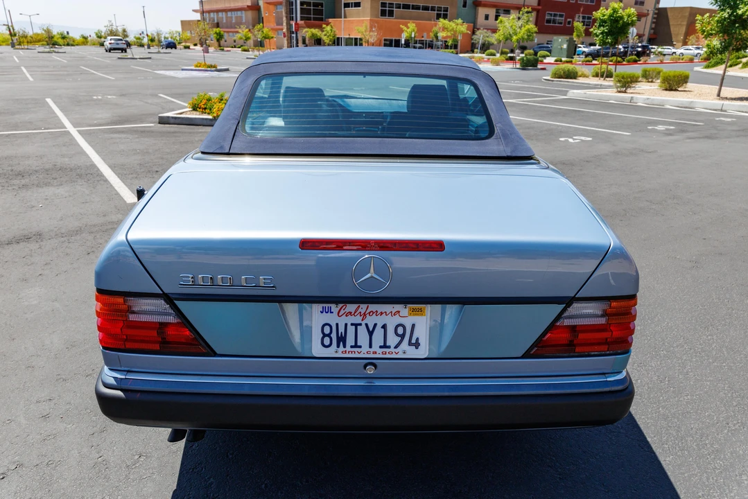 1993 Mercedes-Benz W124 E-Class - Image 21 of 31