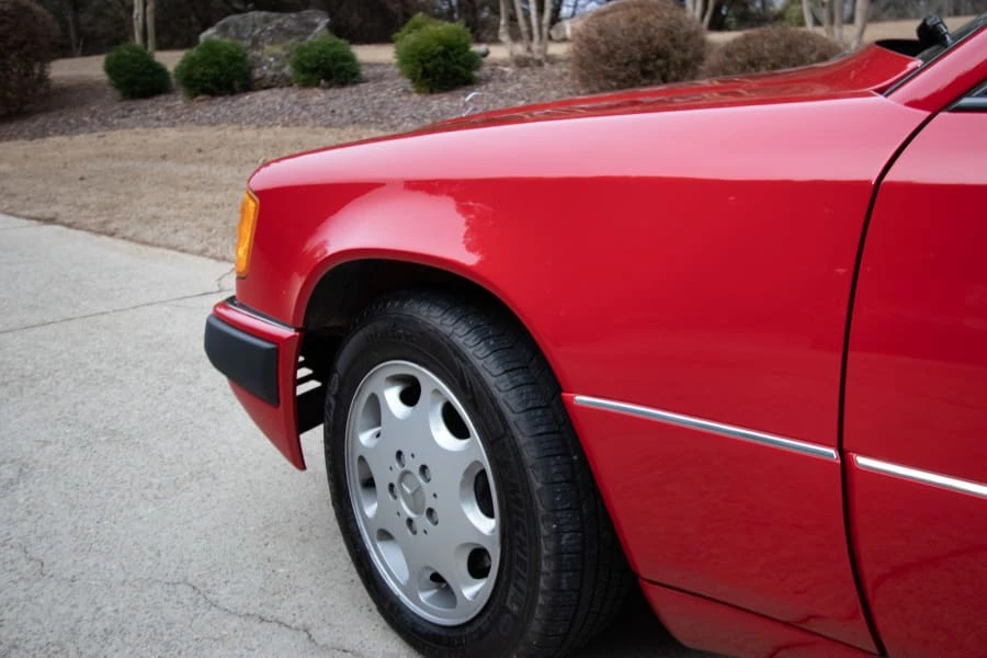 1993 Mercedes-Benz W124 E-Class - Image 8 of 31