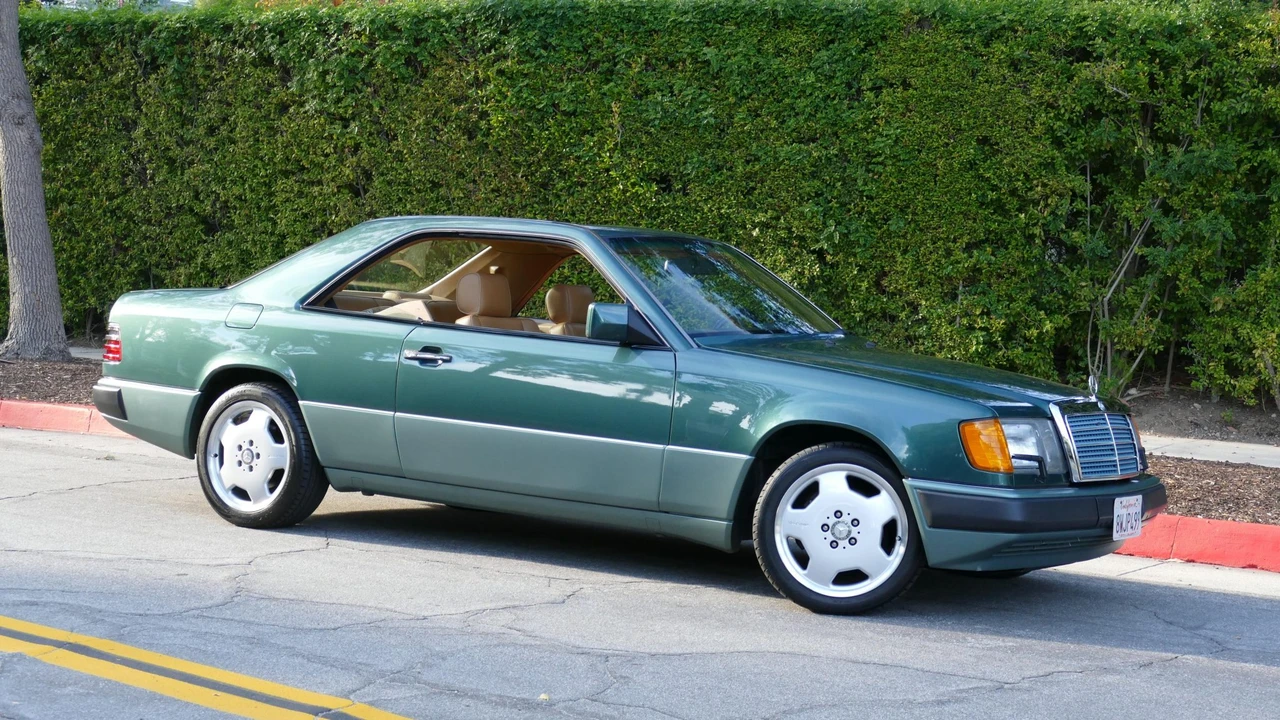 1993 Mercedes-Benz W124 E-Class - Image 15 of 31