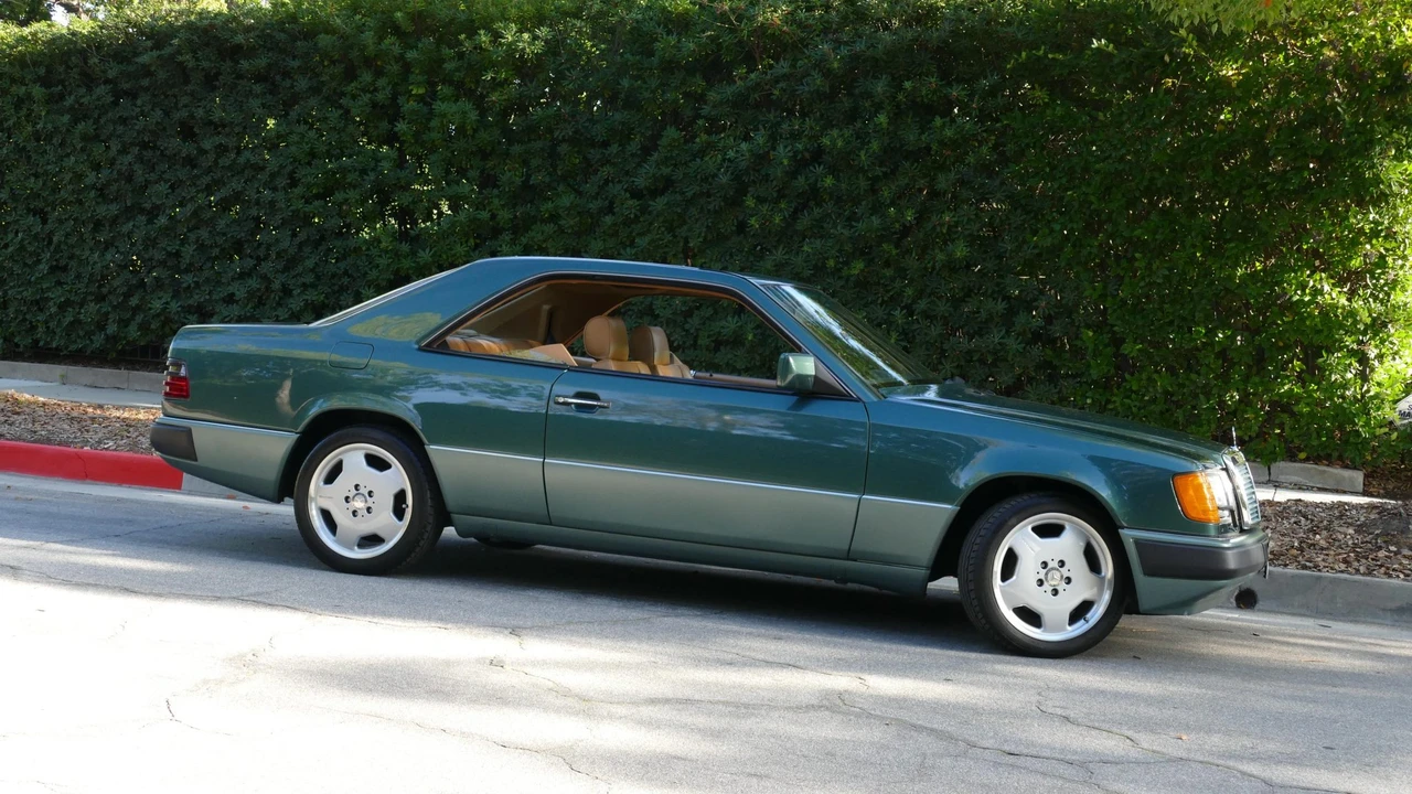 1993 Mercedes-Benz W124 E-Class - Image 30 of 31