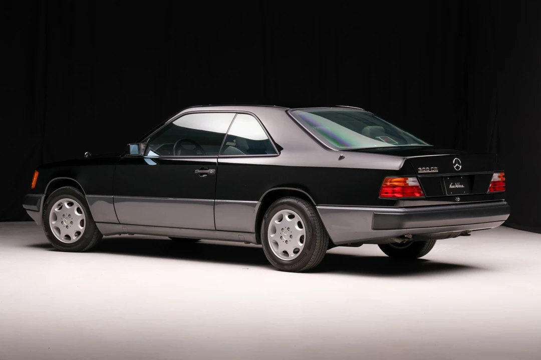 1993 Mercedes-Benz W124 E-Class - Image 17 of 31