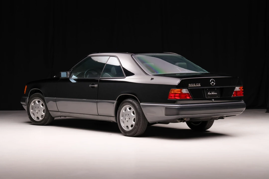 1993 Mercedes-Benz W124 E-Class - Image 16 of 31