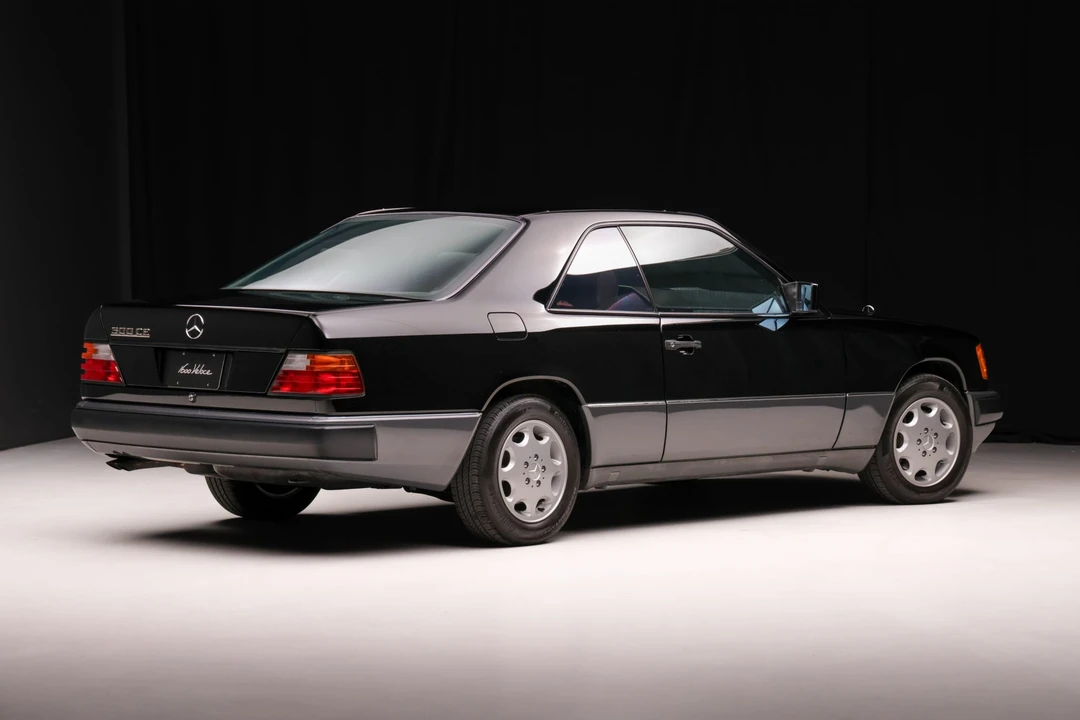 1993 Mercedes-Benz W124 E-Class - Image 12 of 31