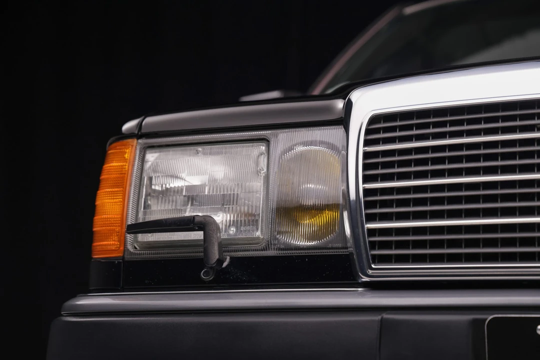 1993 Mercedes-Benz W124 E-Class - Image 30 of 31