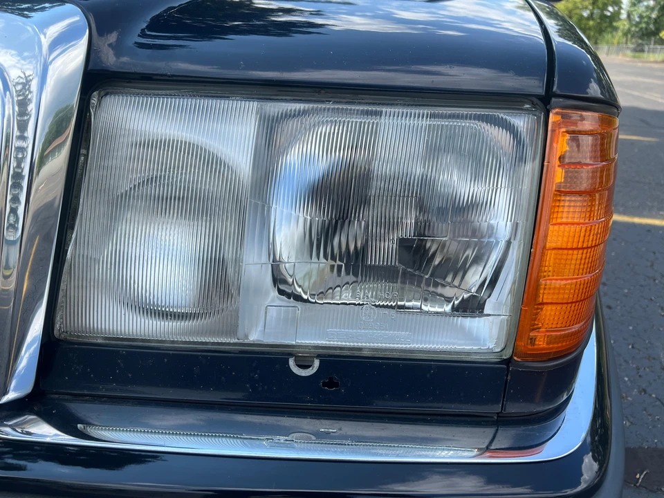 1993 Mercedes-Benz W124 E-Class - Image 19 of 31