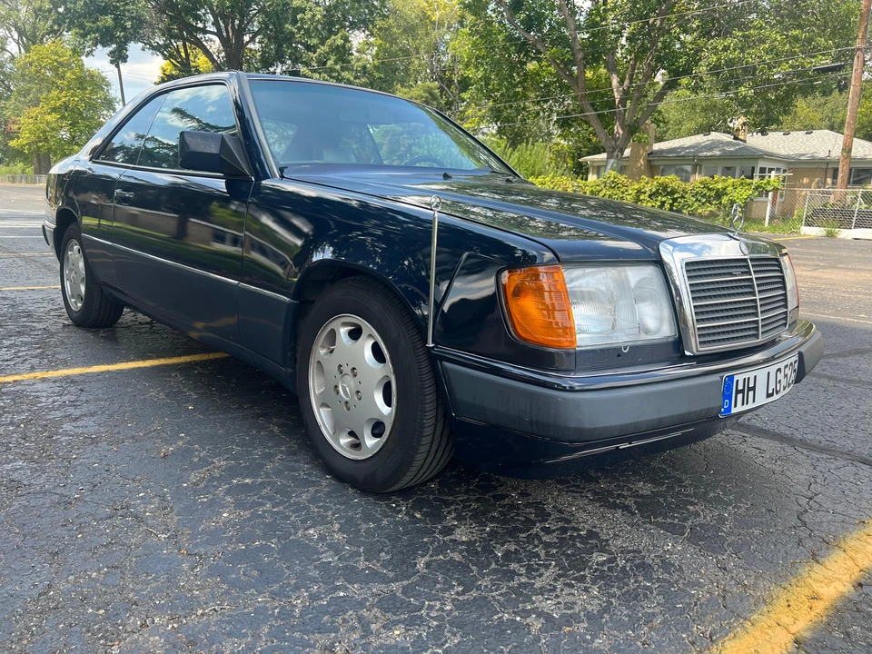 1993 Mercedes-Benz W124 E-Class - Image 16 of 31