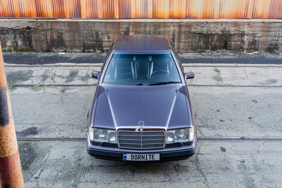 1993 Mercedes-Benz W124 E-Class - Image 9 of 31