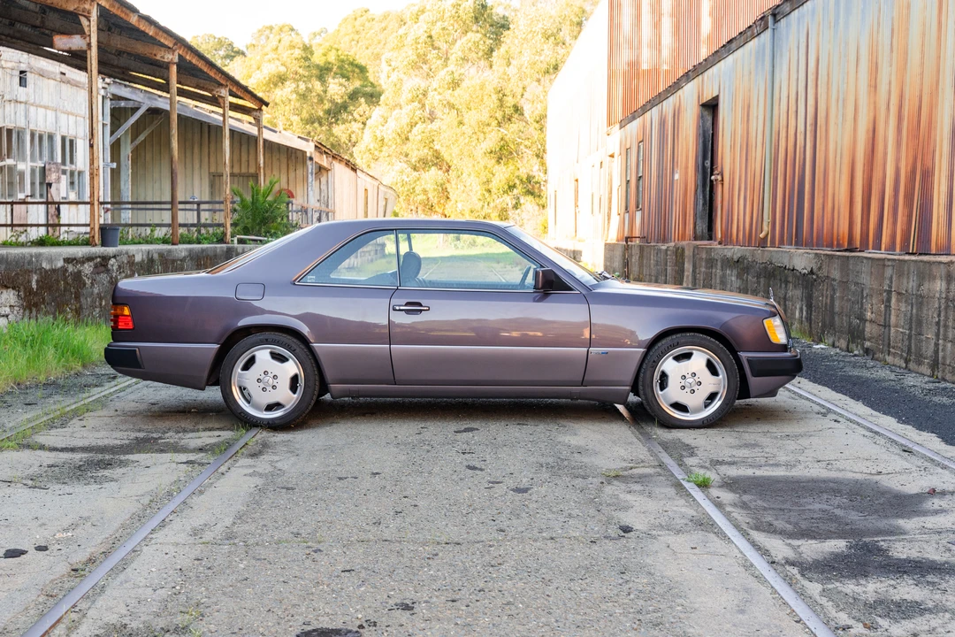1993 Mercedes-Benz W124 E-Class - Image 22 of 31