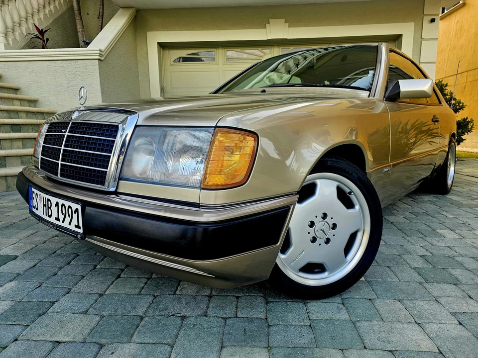 1993 Mercedes-Benz W124 E-Class - Image 3 of 31