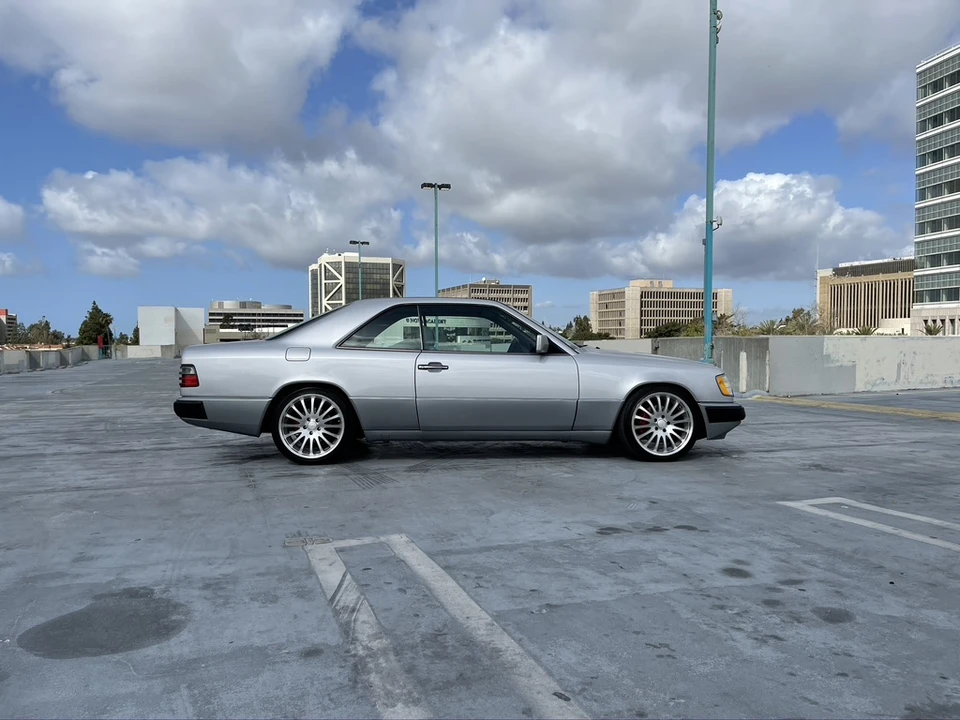 1993 Mercedes-Benz W124 E-Class - Image 18 of 31