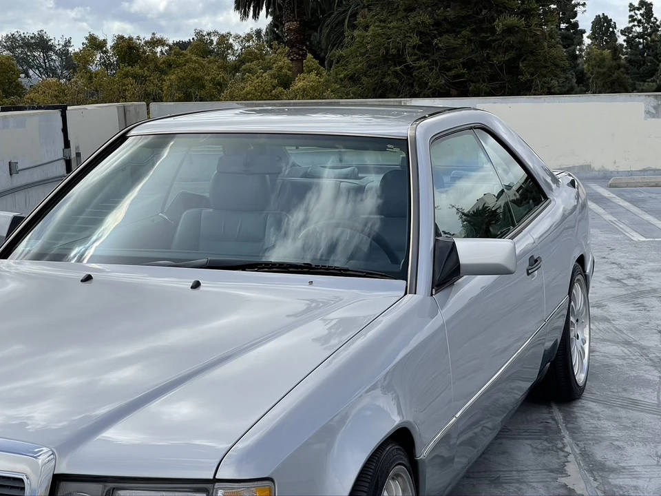 1993 Mercedes-Benz W124 E-Class - Image 30 of 31