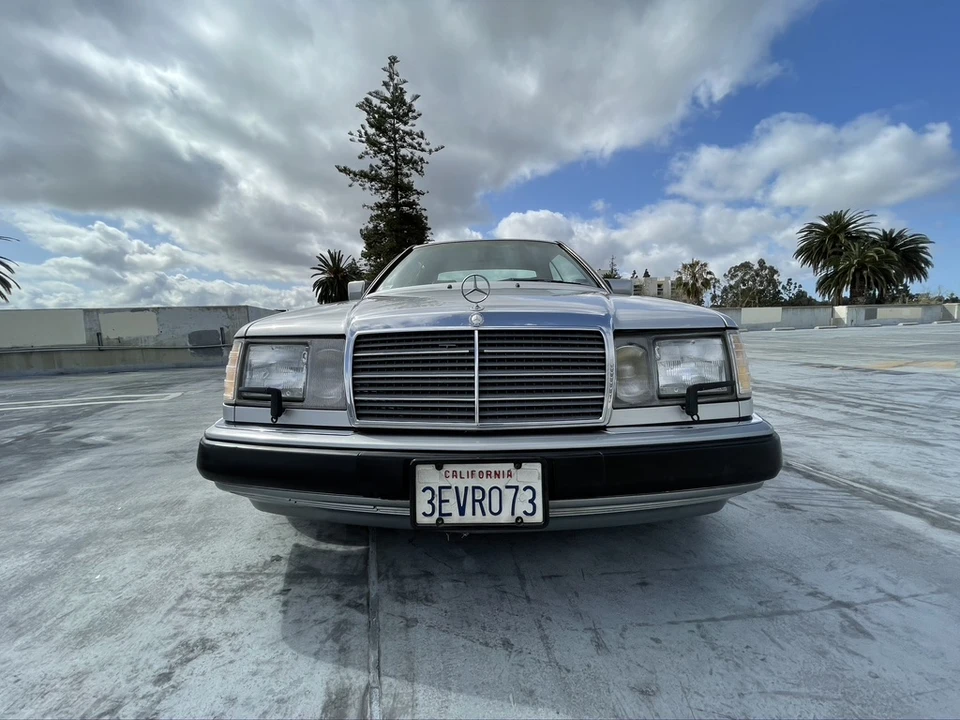 1993 Mercedes-Benz W124 E-Class - Image 22 of 31