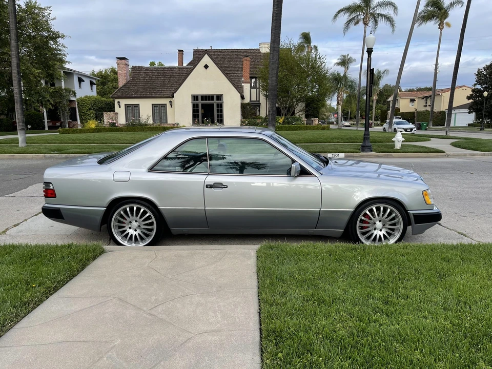 1993 Mercedes-Benz W124 E-Class - Image 11 of 31