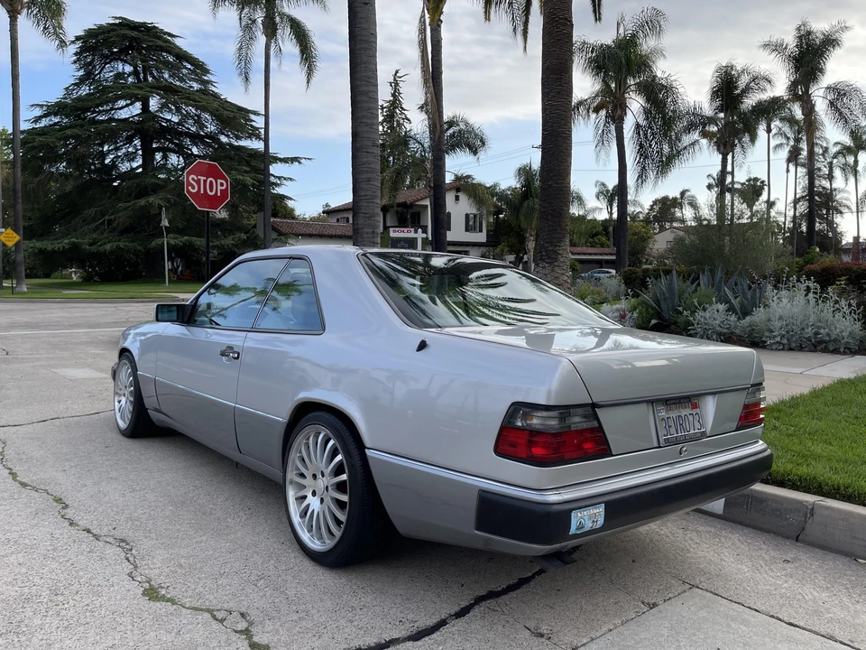 1993 Mercedes-Benz W124 E-Class - Image 7 of 31