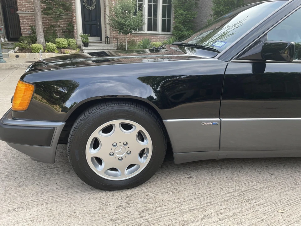 1993 Mercedes-Benz W124 E-Class - Image 24 of 31