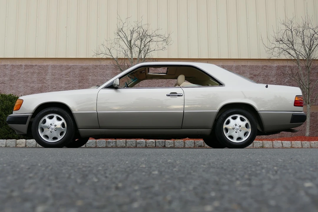 1993 Mercedes-Benz W124 E-Class - Image 5 of 31