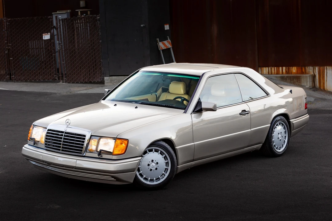1993 Mercedes-Benz W124 E-Class - Image 11 of 31