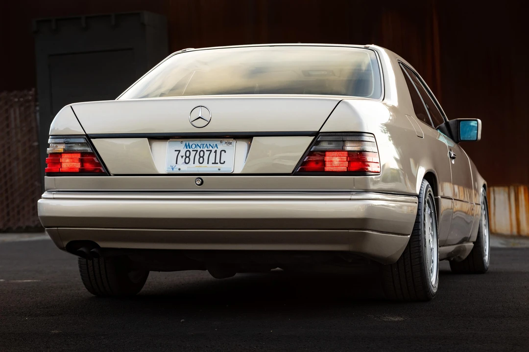 1993 Mercedes-Benz W124 E-Class - Image 23 of 31