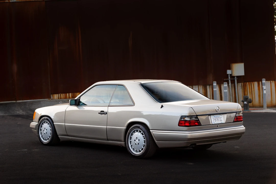 1993 Mercedes-Benz W124 E-Class - Image 15 of 31