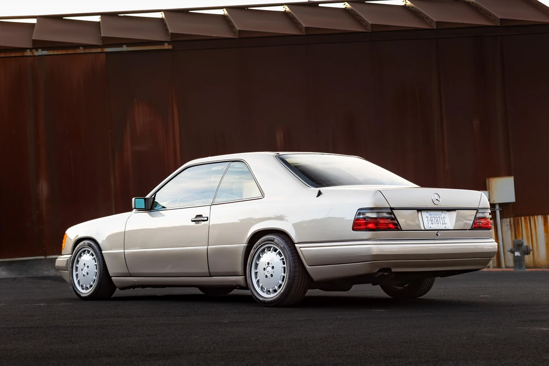 1993 Mercedes-Benz W124 E-Class - Image 16 of 31