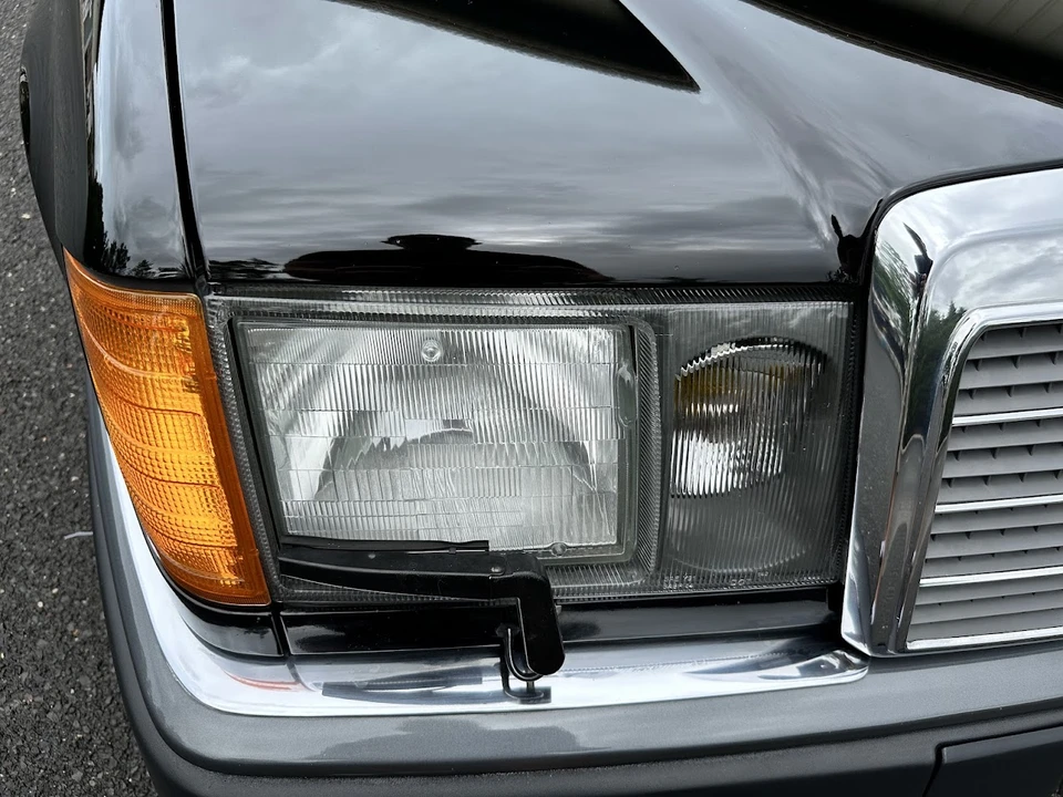 1993 Mercedes-Benz W124 E-Class - Image 24 of 31