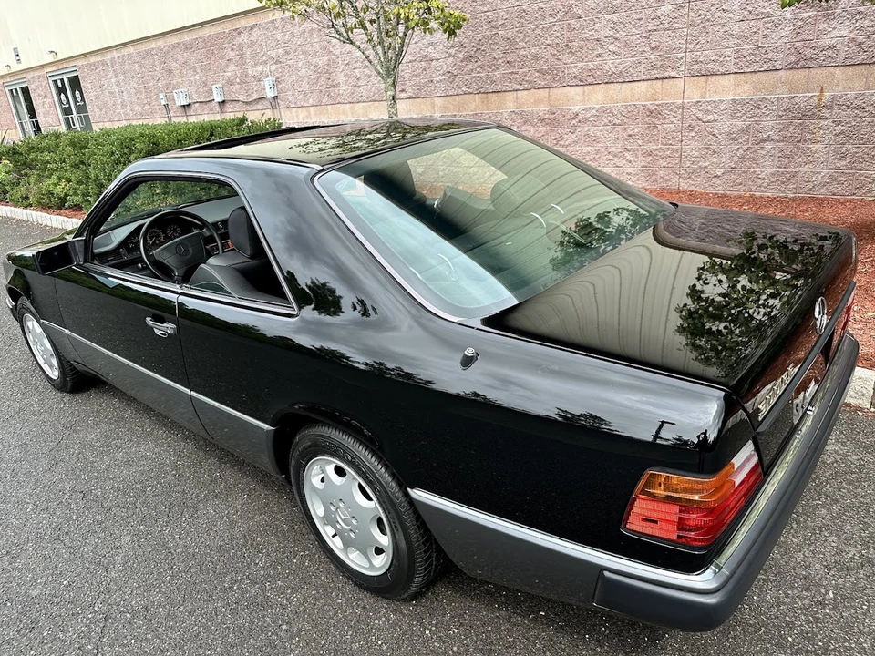 1993 Mercedes-Benz W124 E-Class - Image 21 of 31