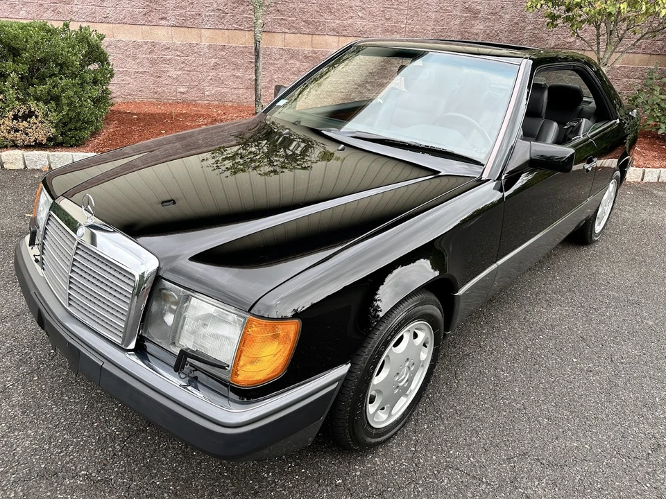 1993 Mercedes-Benz W124 E-Class - Image 8 of 31