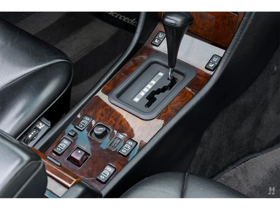1993 Mercedes-Benz W124 E-Class - Image 13 of 31