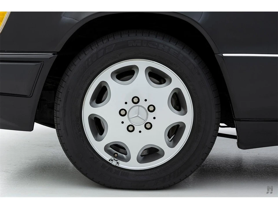 1993 Mercedes-Benz W124 E-Class - Image 21 of 31
