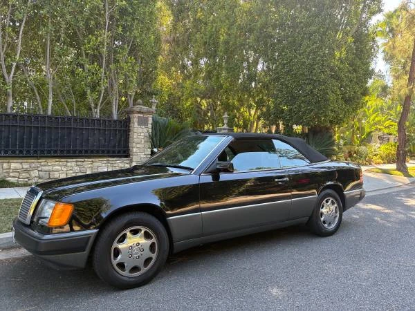 1993 Mercedes-Benz W124 E-Class - Image 2 of 31