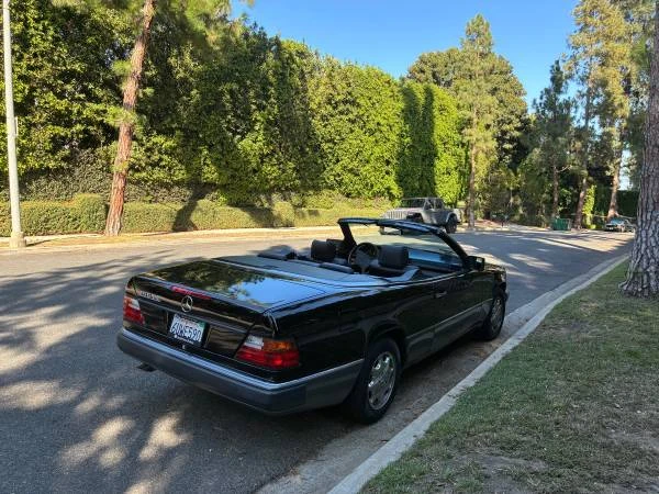 1993 Mercedes-Benz W124 E-Class - Image 13 of 31