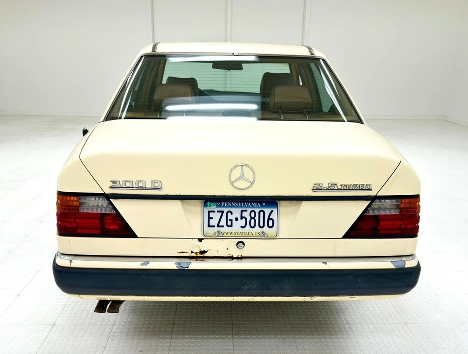 1993 Mercedes-Benz W124 E-Class - Image 4 of 21