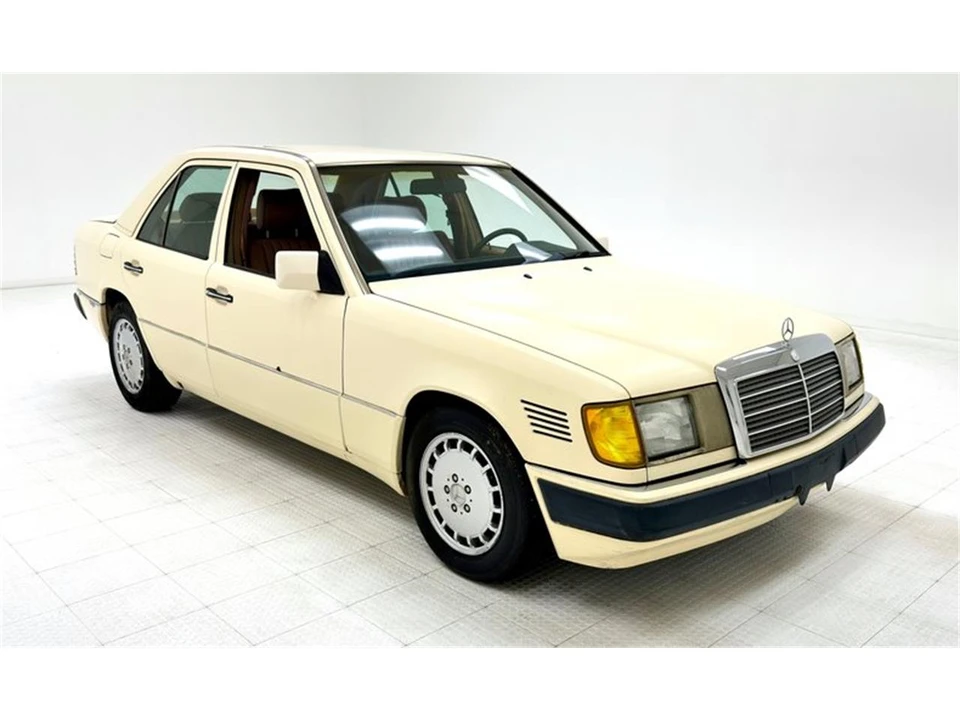 1993 Mercedes-Benz 190E - Image 7 of 31