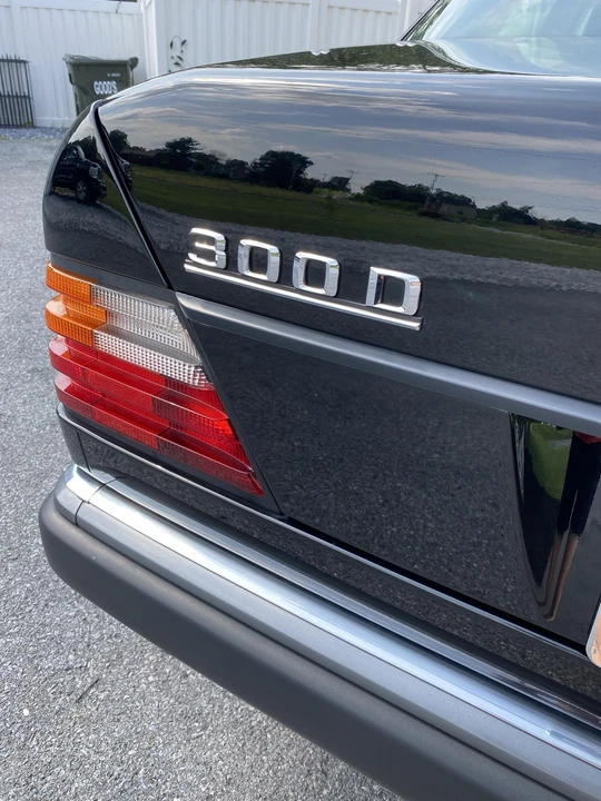 1993 Mercedes-Benz W124 E-Class - Image 18 of 31