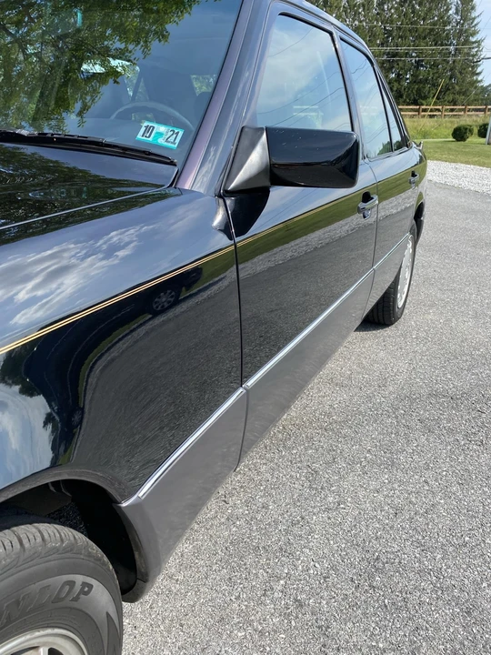 1993 Mercedes-Benz W124 E-Class - Image 16 of 31