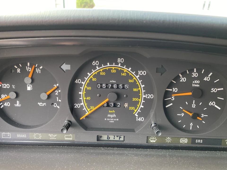 1993 Mercedes-Benz W124 E-Class - Image 28 of 31