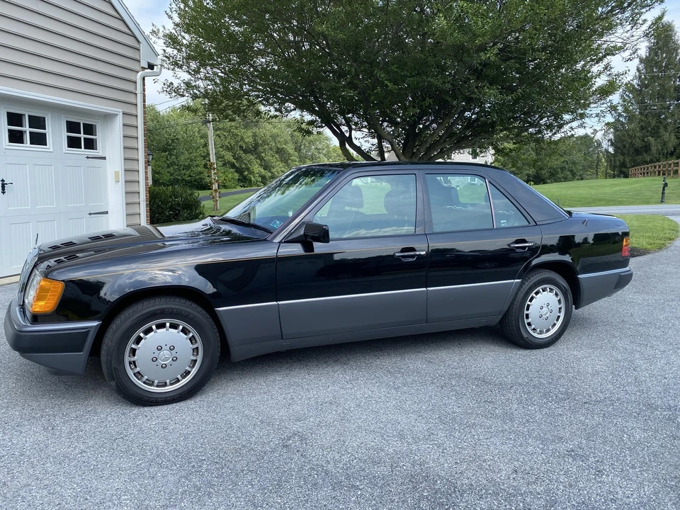 1993 Mercedes-Benz W124 E-Class - Image 5 of 31