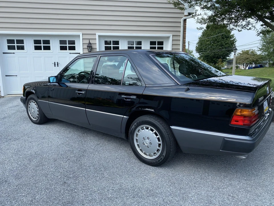 1993 Mercedes-Benz W124 E-Class - Image 7 of 31