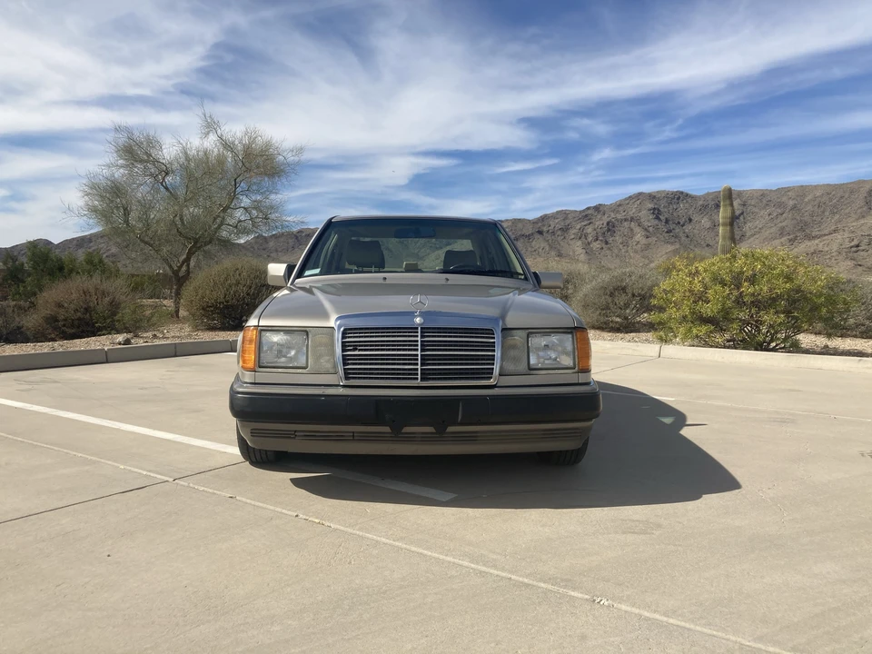 1993 Mercedes-Benz W124 E-Class - Image 9 of 31