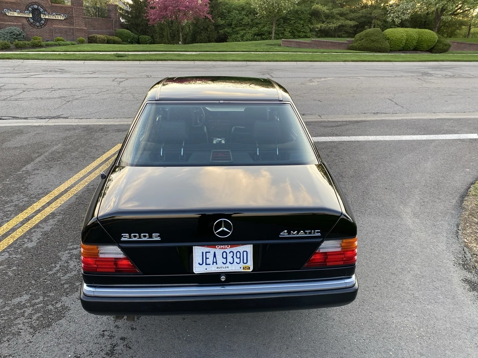 1993 Mercedes-Benz W124 E-Class - Image 7 of 31