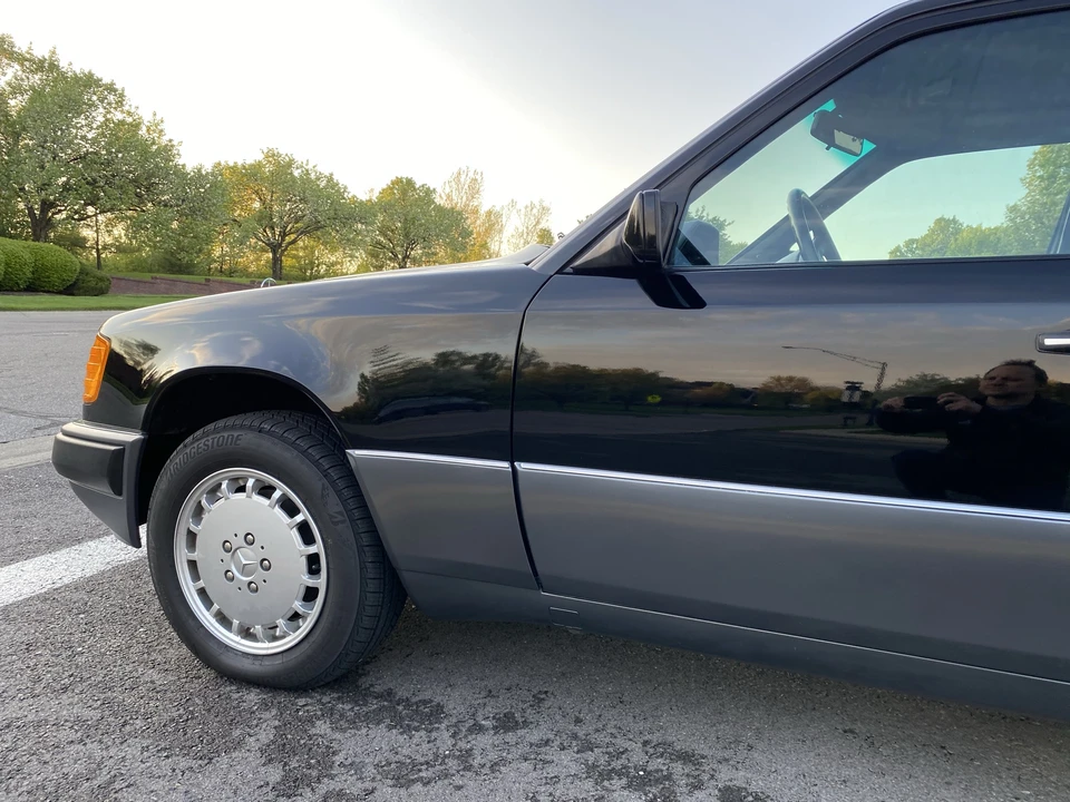 1993 Mercedes-Benz W124 E-Class - Image 23 of 31