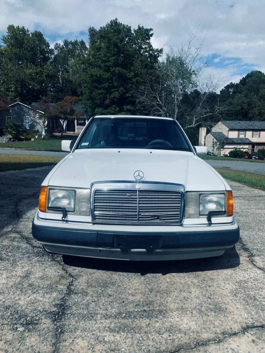 1993 Mercedes-Benz W124 E-Class - Image 3 of 13
