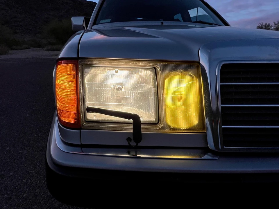 1993 Mercedes-Benz W124 E-Class - Image 29 of 31