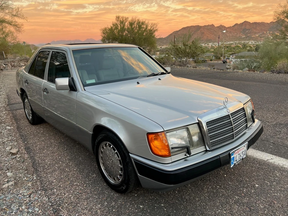 1993 Mercedes-Benz W124 E-Class - Image 24 of 31